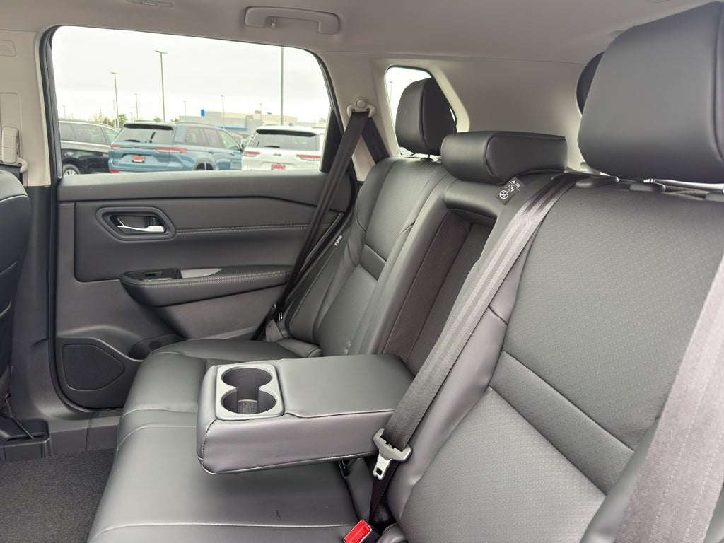 2026 Nissan Rogue 2026.5 AWD Dark Armor