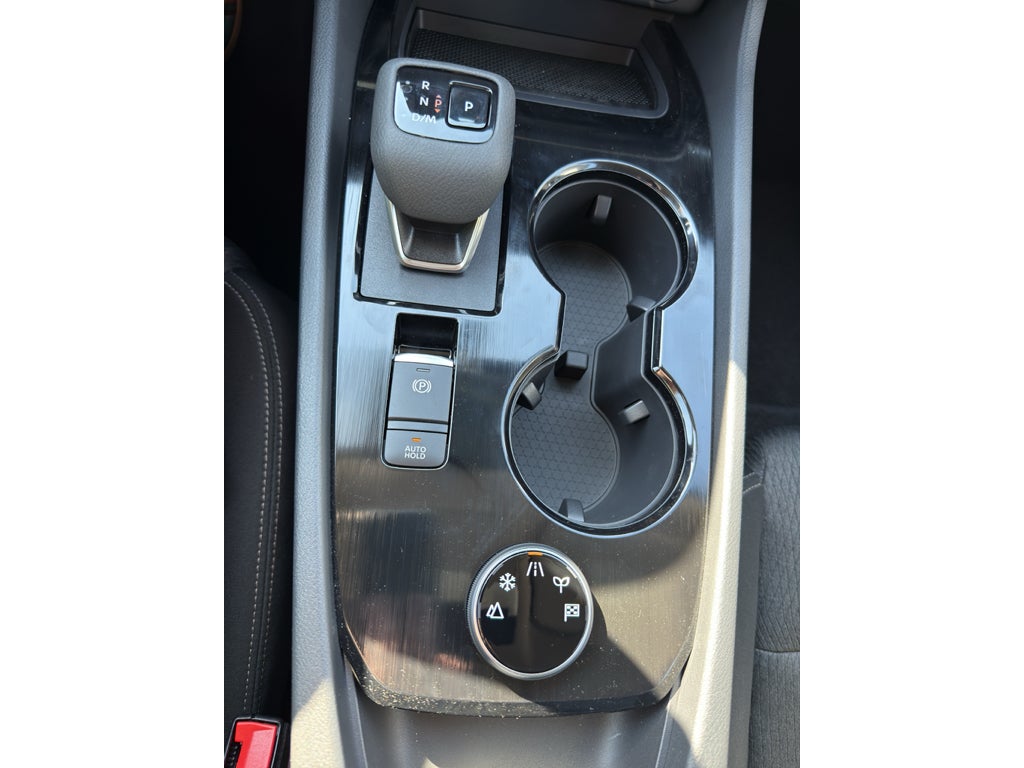 2026 Nissan Rogue 2026.5 AWD SV
