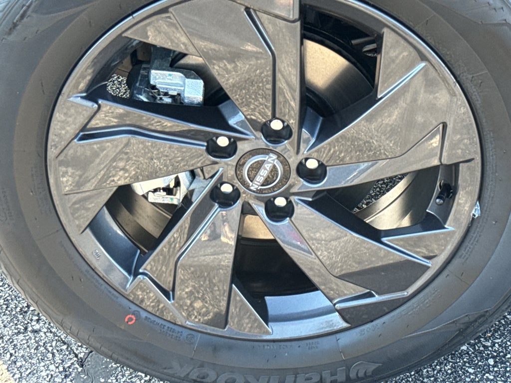 2026 Nissan Rogue 2026.5 AWD SV
