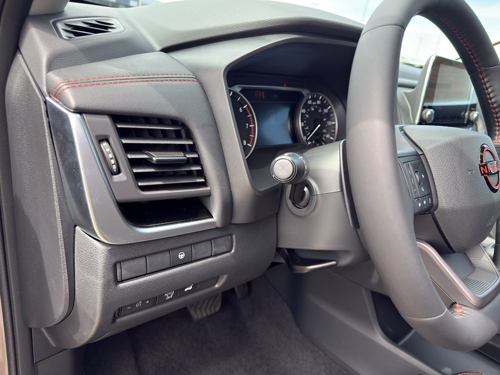 2026 Nissan Rogue 2026.5 AWD Rock Creek