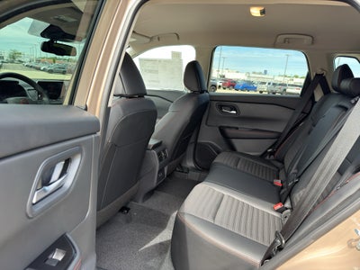 2026 Nissan Rogue 2026.5 AWD Rock Creek