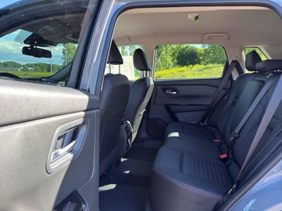 2026 Nissan Rogue 2026.5 AWD Rock Creek