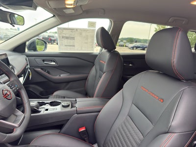 2026 Nissan Rogue 2026.5 AWD Rock Creek