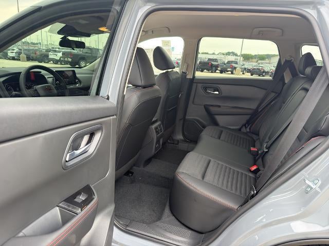 2026 Nissan Rogue 2026.5 AWD Rock Creek