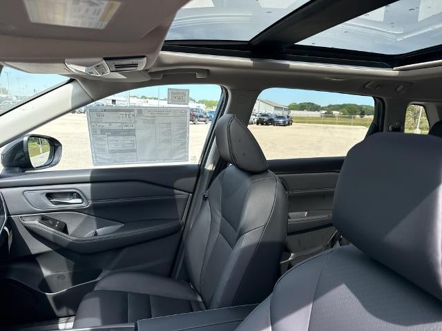 2026 Nissan Rogue 2026.5 AWD Dark Armor