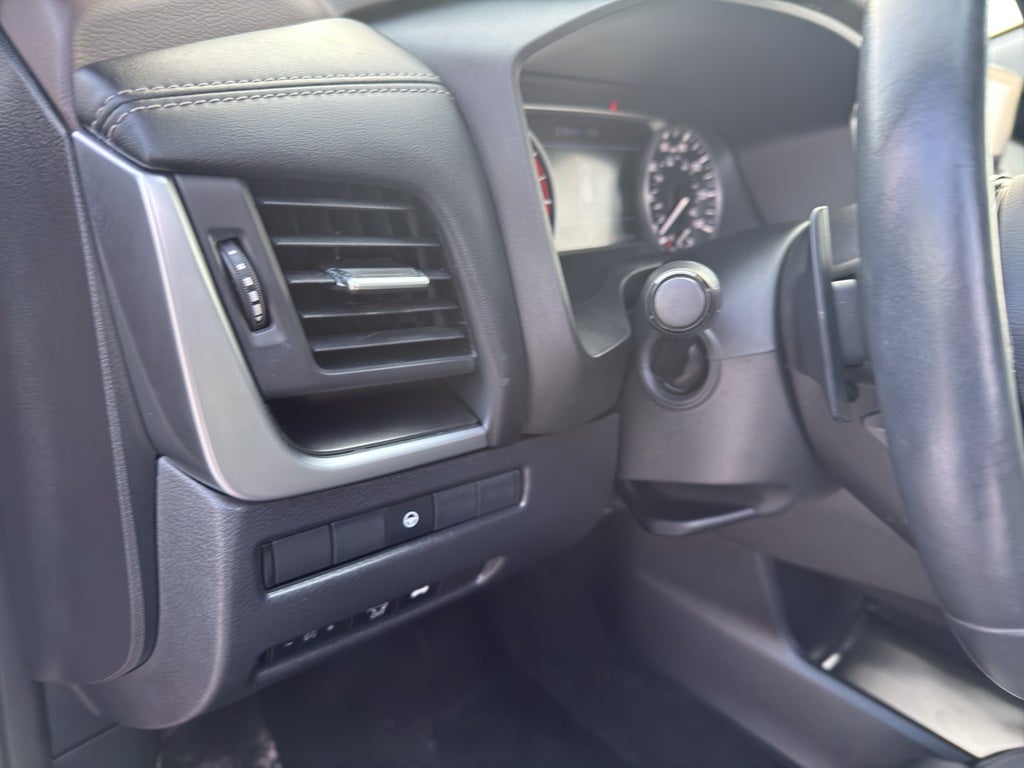 2023 Nissan Rogue AWD SV