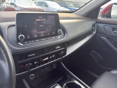 2023 Nissan Rogue AWD SV