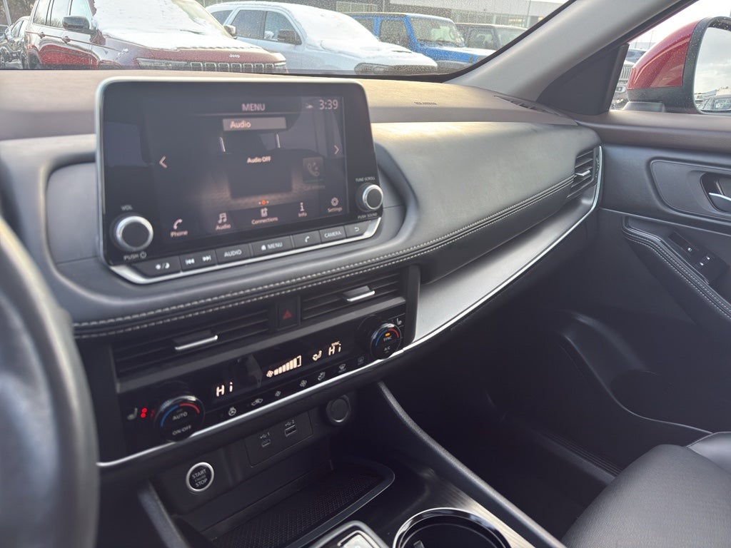 2023 Nissan Rogue AWD SV