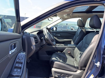 2024 Nissan Rogue AWD SV