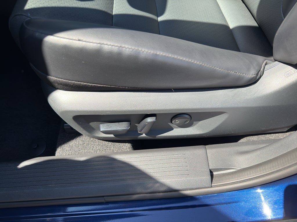 2024 Nissan Rogue AWD SV