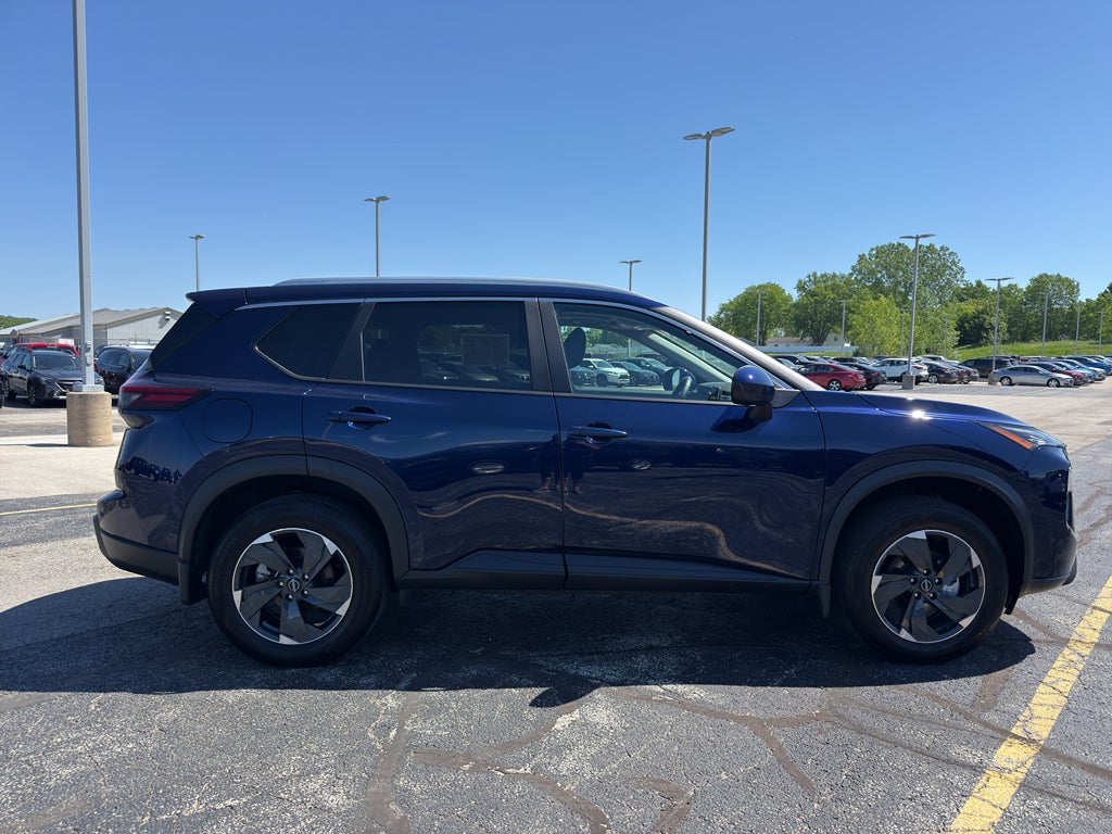 2024 Nissan Rogue AWD SV