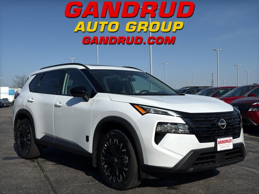 2026 Nissan Rogue Dark Armor AWD's photo
