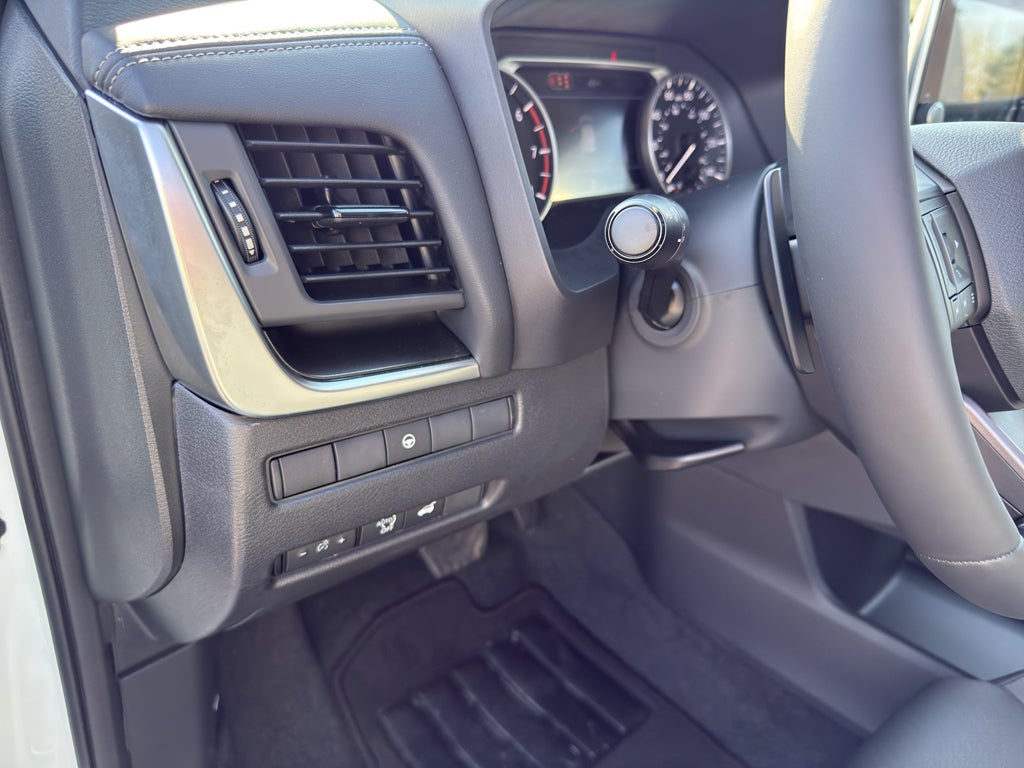 2026 Nissan Rogue 2026.5 AWD Dark Armor