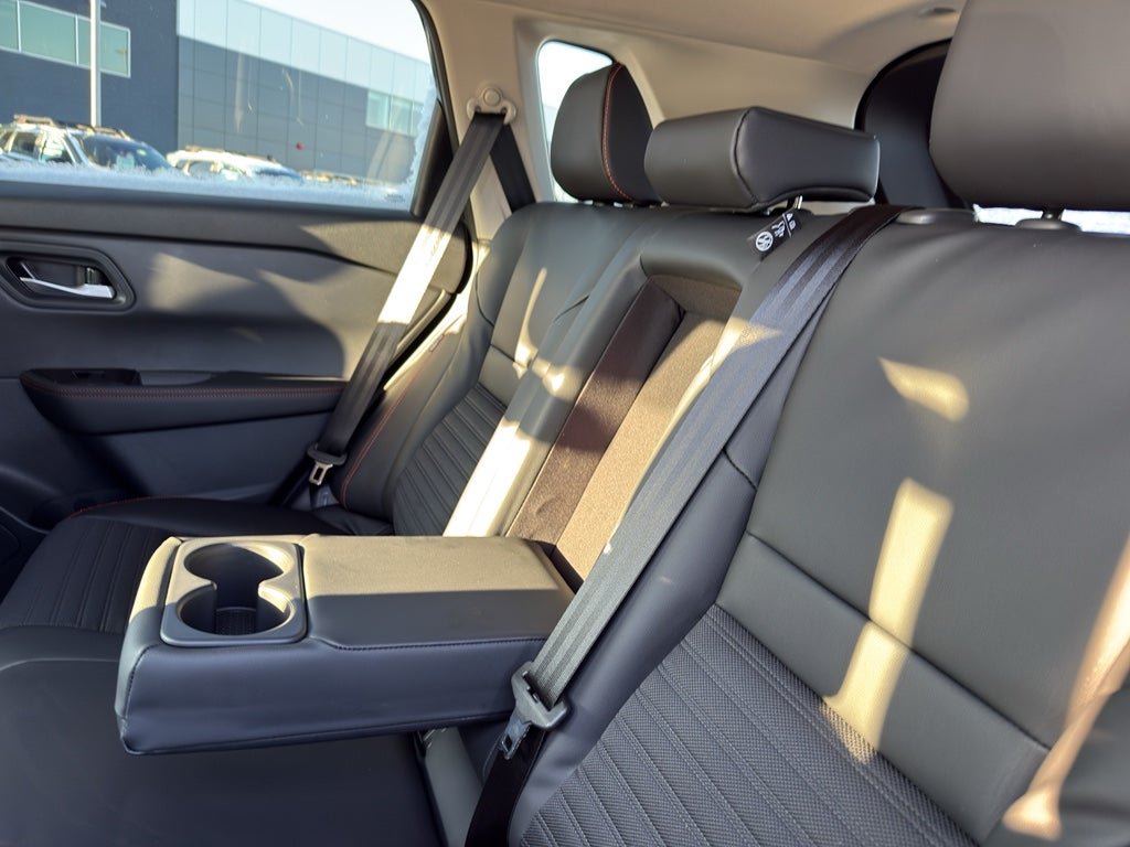 2026 Nissan Rogue 2026.5 AWD Rock Creek