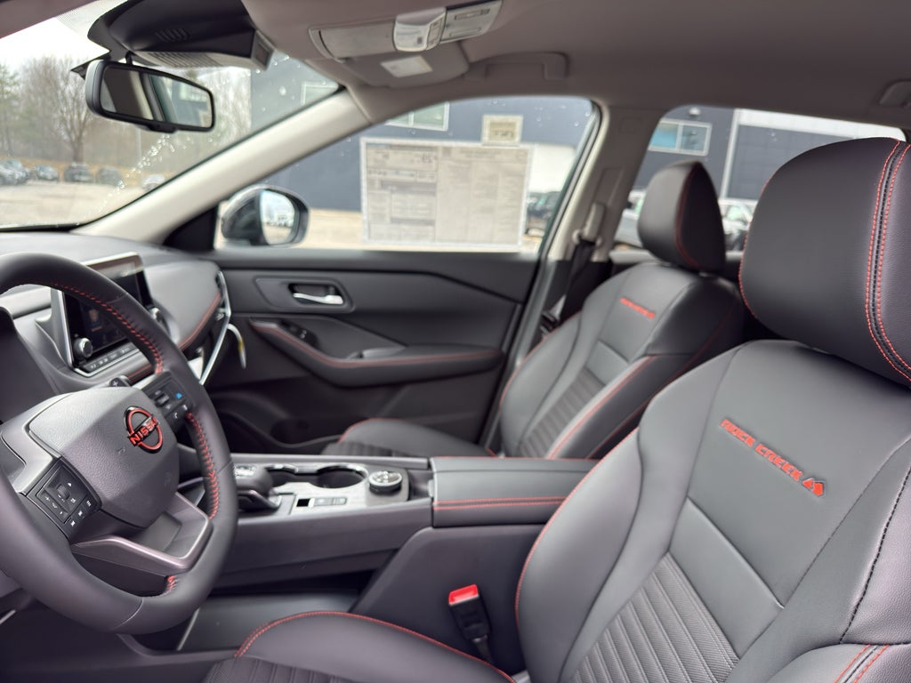 2026 Nissan Rogue 2026.5 AWD Rock Creek