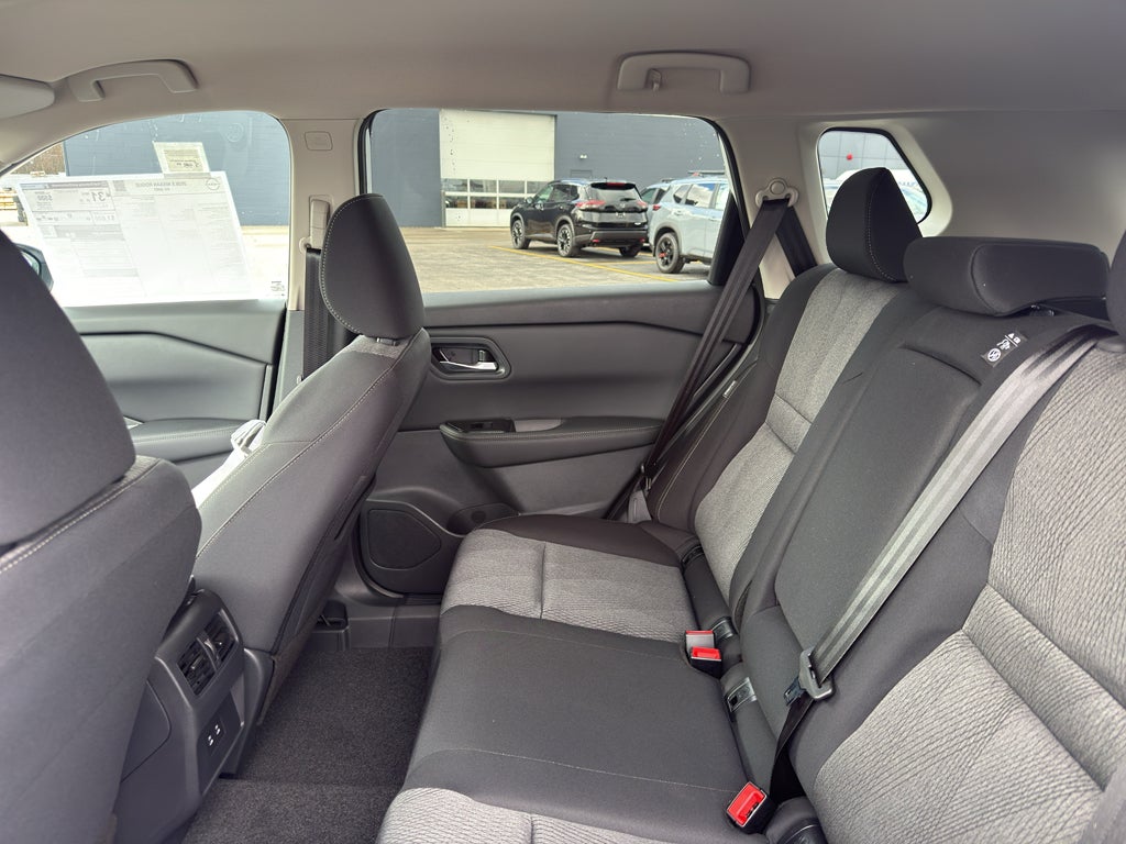 2026 Nissan Rogue 2026.5 AWD SV