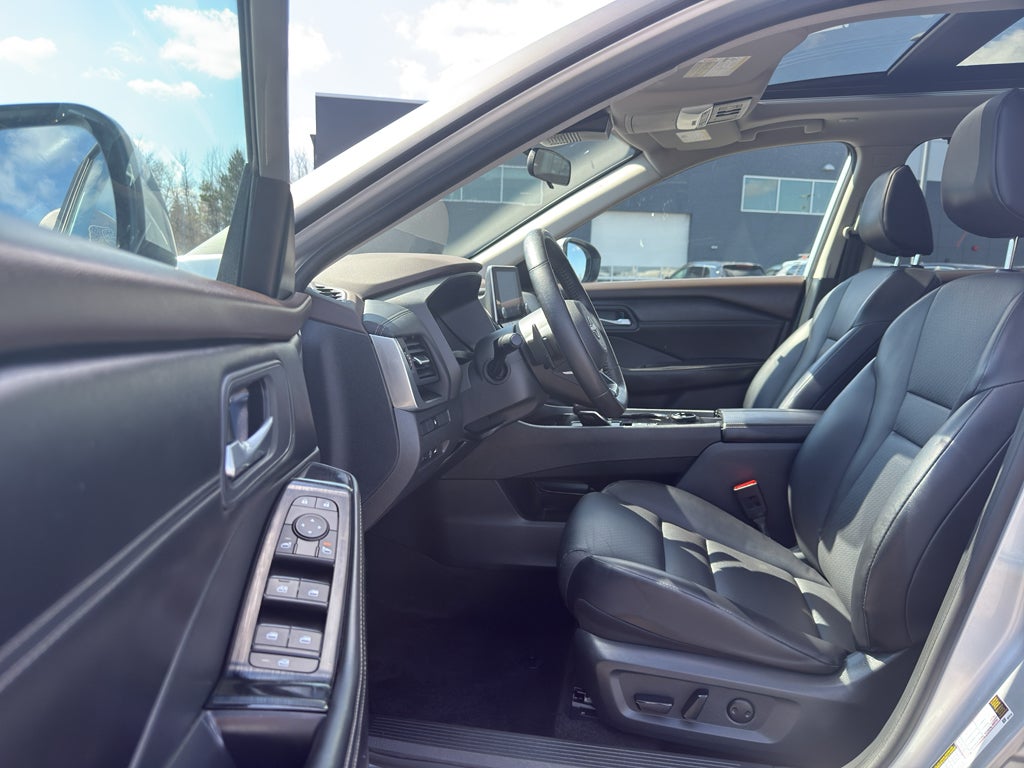 2023 Nissan Rogue AWD SV