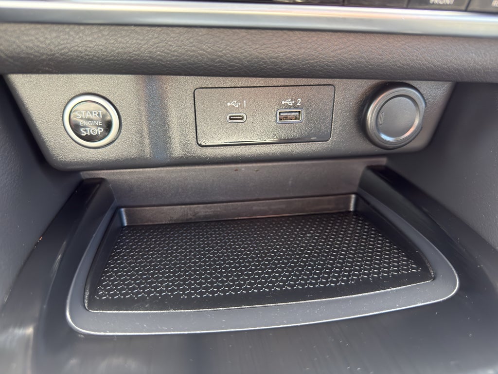2023 Nissan Rogue AWD SV