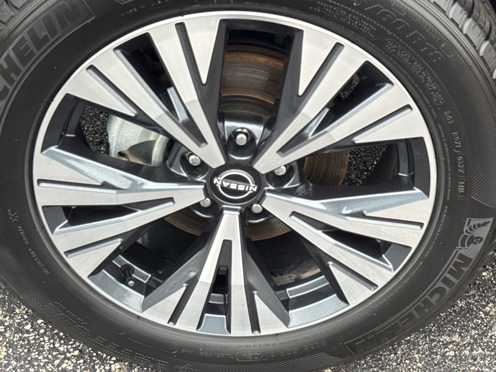 2023 Nissan Rogue AWD SV