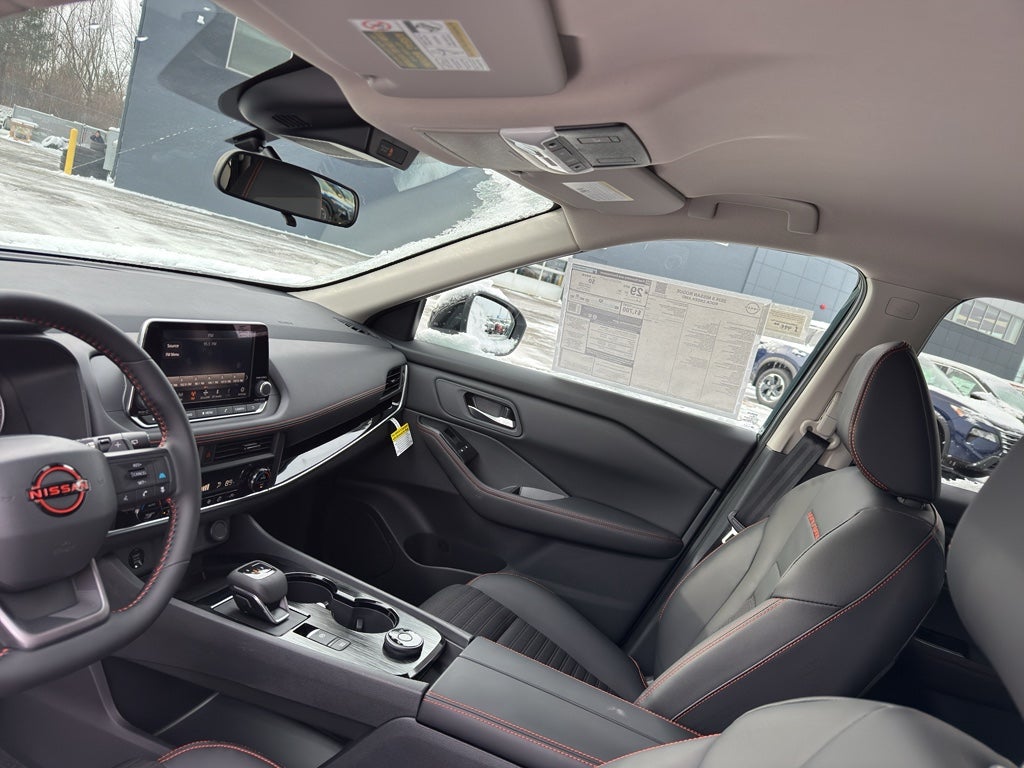 2026 Nissan Rogue 2026.5 AWD Rock Creek