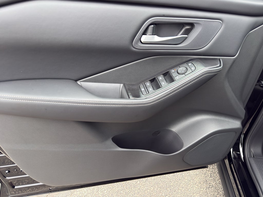 2026 Nissan Rogue 2026.5 AWD SV