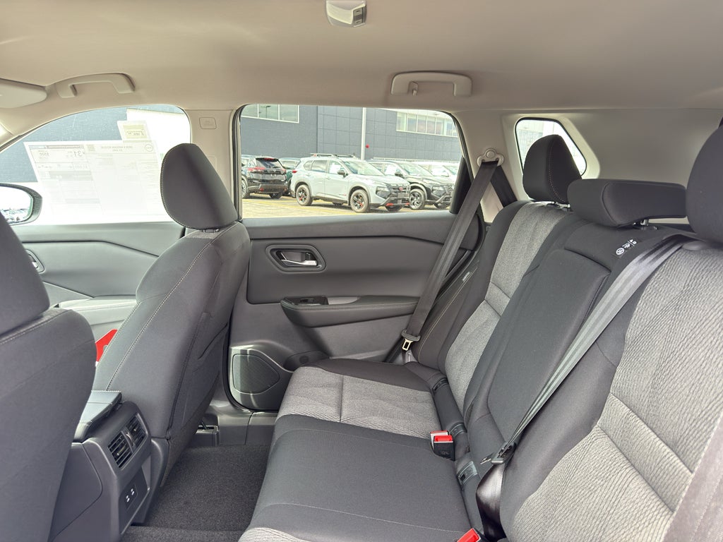 2026 Nissan Rogue 2026.5 AWD SV