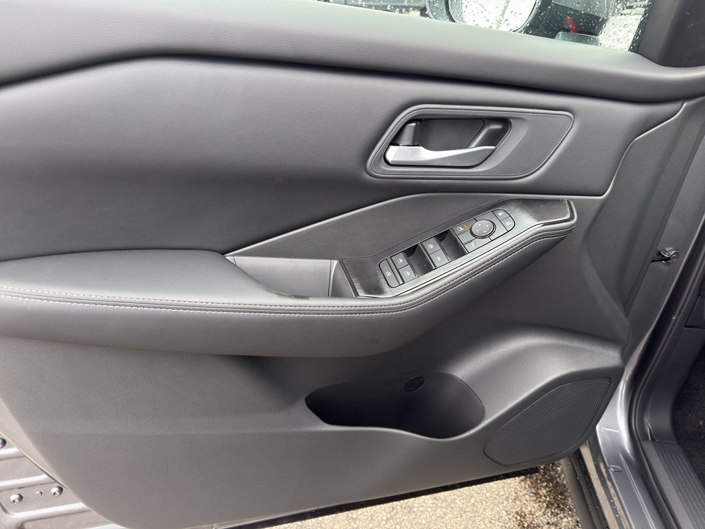 2026 Nissan Rogue 2026.5 AWD SV