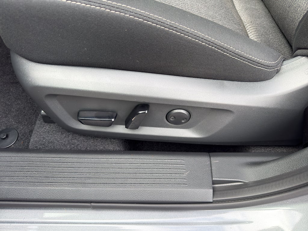 2026 Nissan Rogue 2026.5 AWD SV