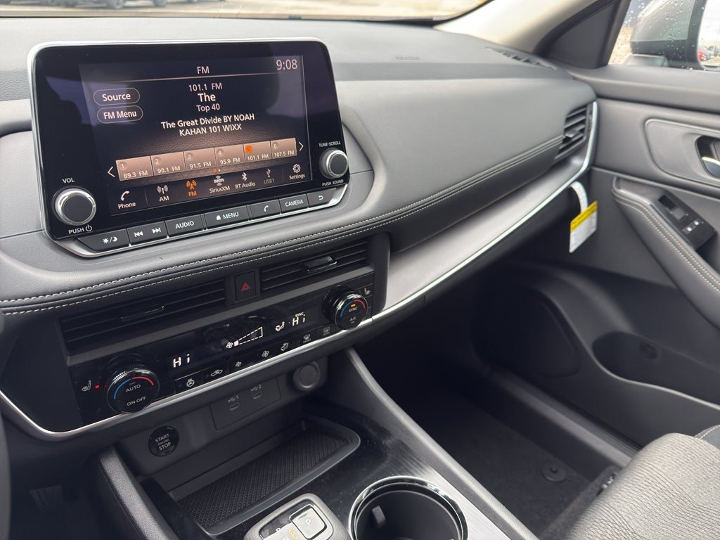 2026 Nissan Rogue 2026.5 AWD SV