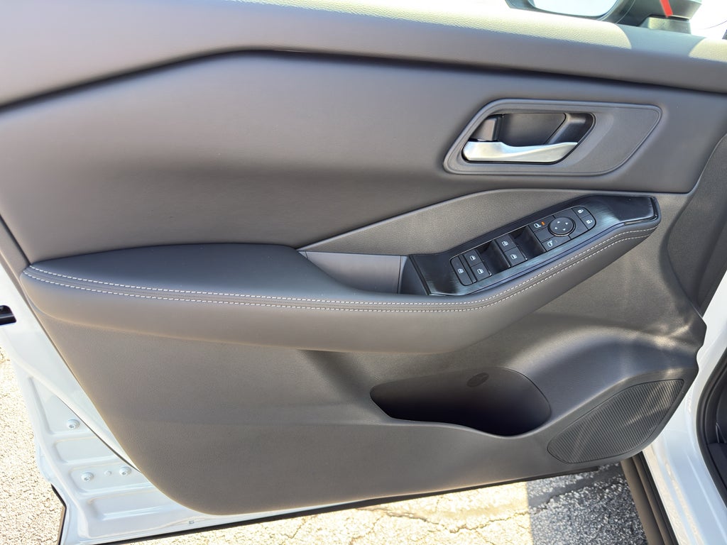 2026 Nissan Rogue 2026.5 AWD SV