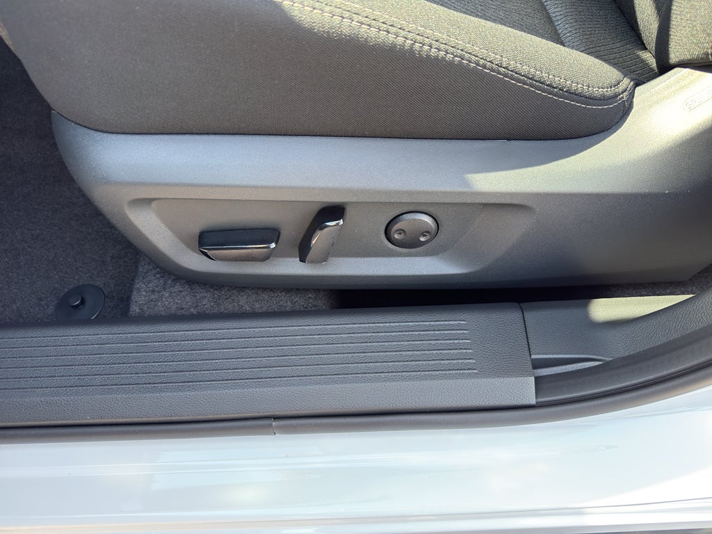 2026 Nissan Rogue 2026.5 AWD SV