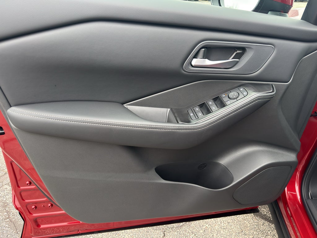 2026 Nissan Rogue 2026.5 AWD SV