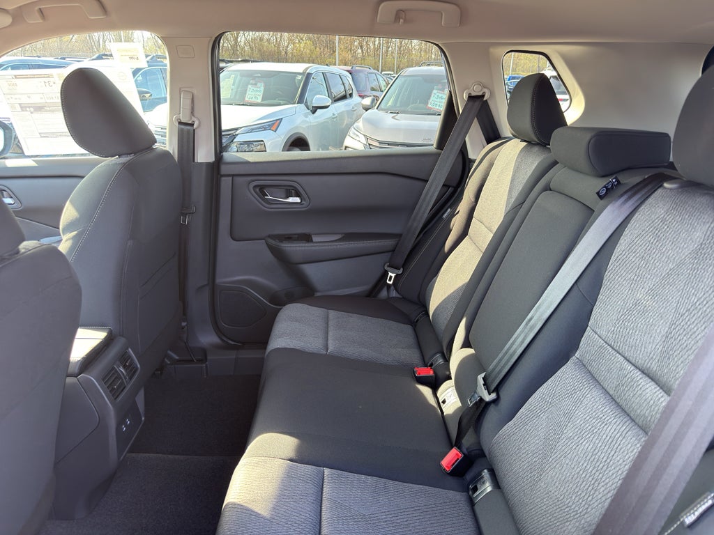 2026 Nissan Rogue 2026.5 AWD SV