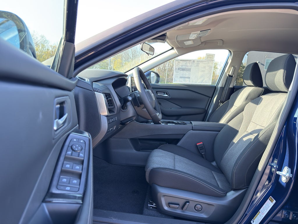 2026 Nissan Rogue 2026.5 AWD SV