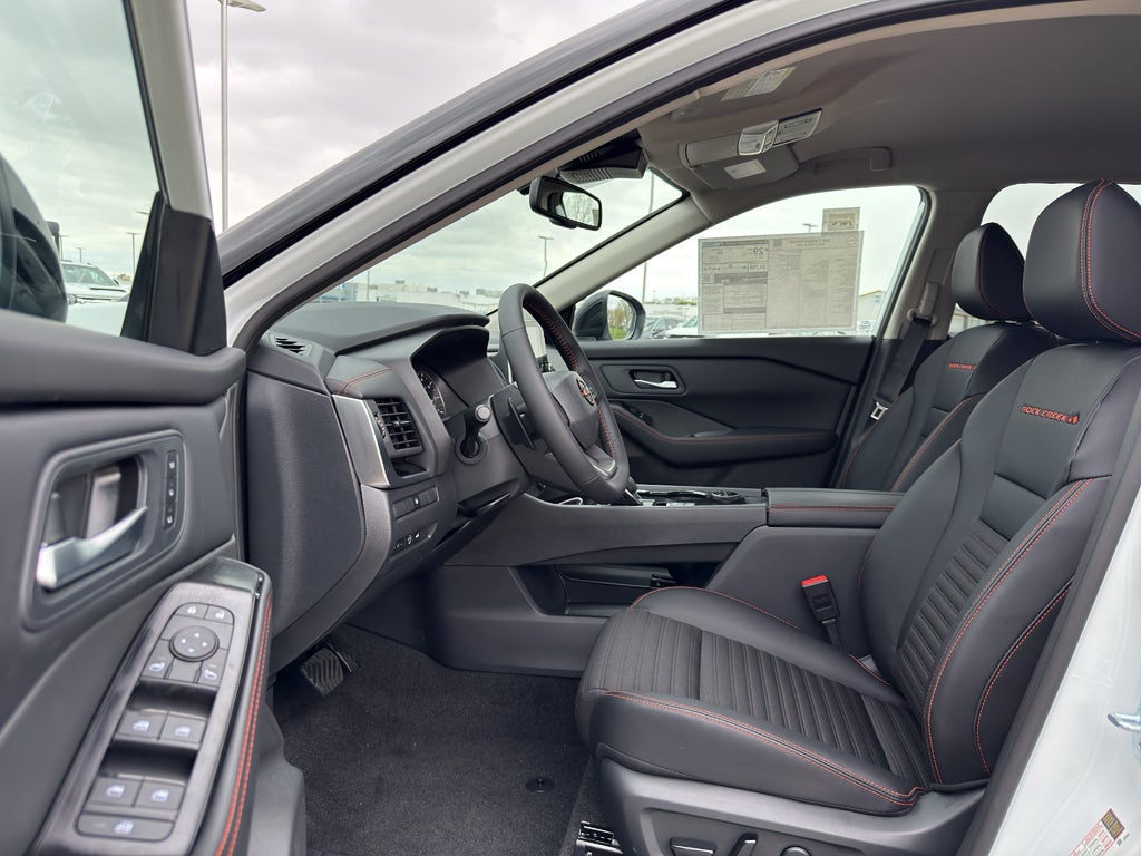 2026 Nissan Rogue 2026.5 AWD Rock Creek