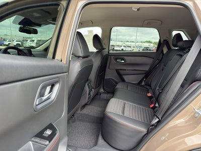 2026 Nissan Rogue 2026.5 AWD Rock Creek
