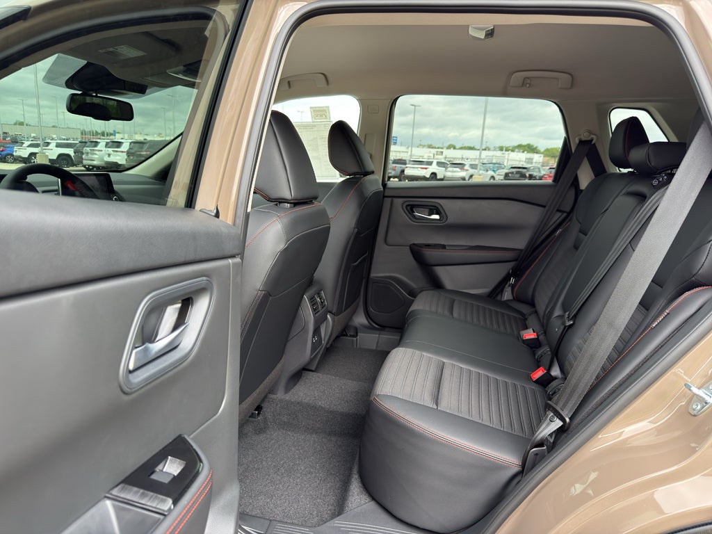 2026 Nissan Rogue 2026.5 AWD Rock Creek