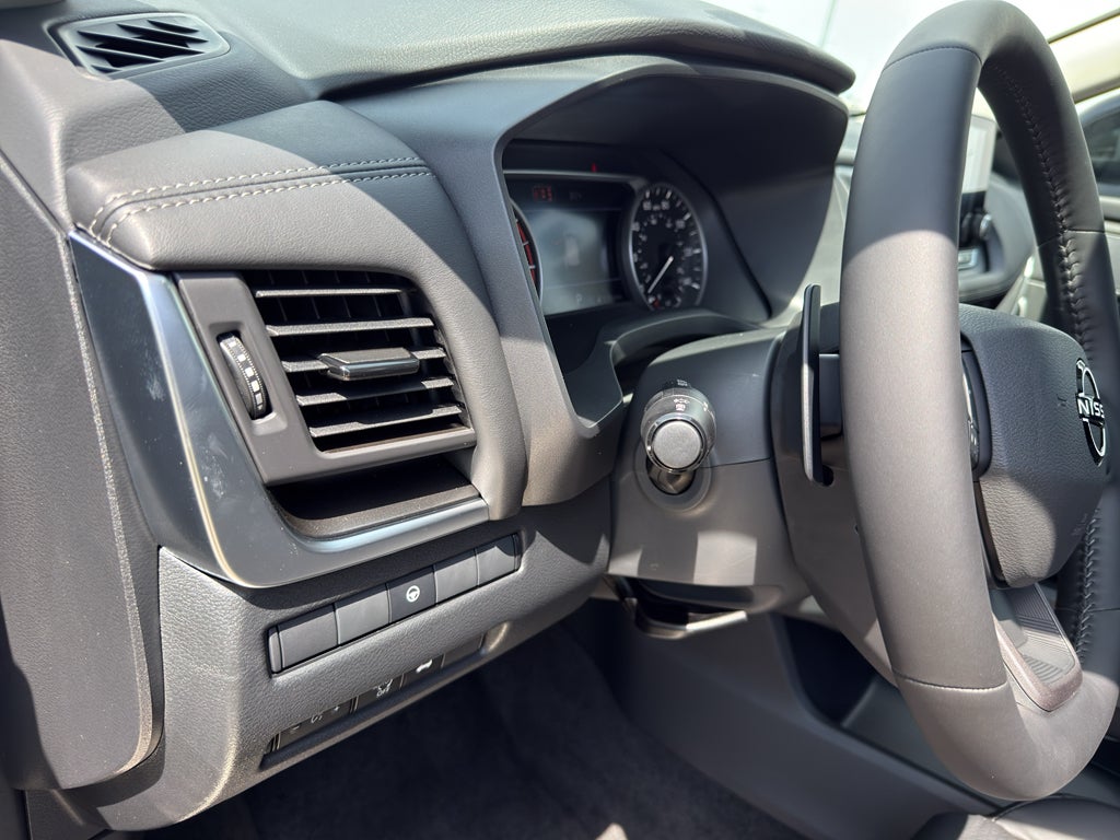 2026 Nissan Rogue 2026.5 AWD Dark Armor