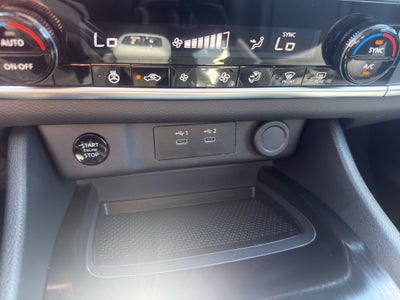 2024 Nissan Rogue AWD SV
