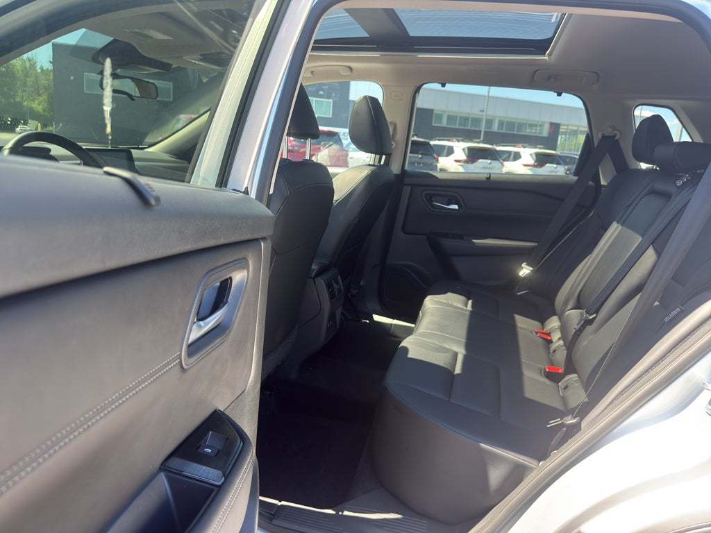 2024 Nissan Rogue AWD SV