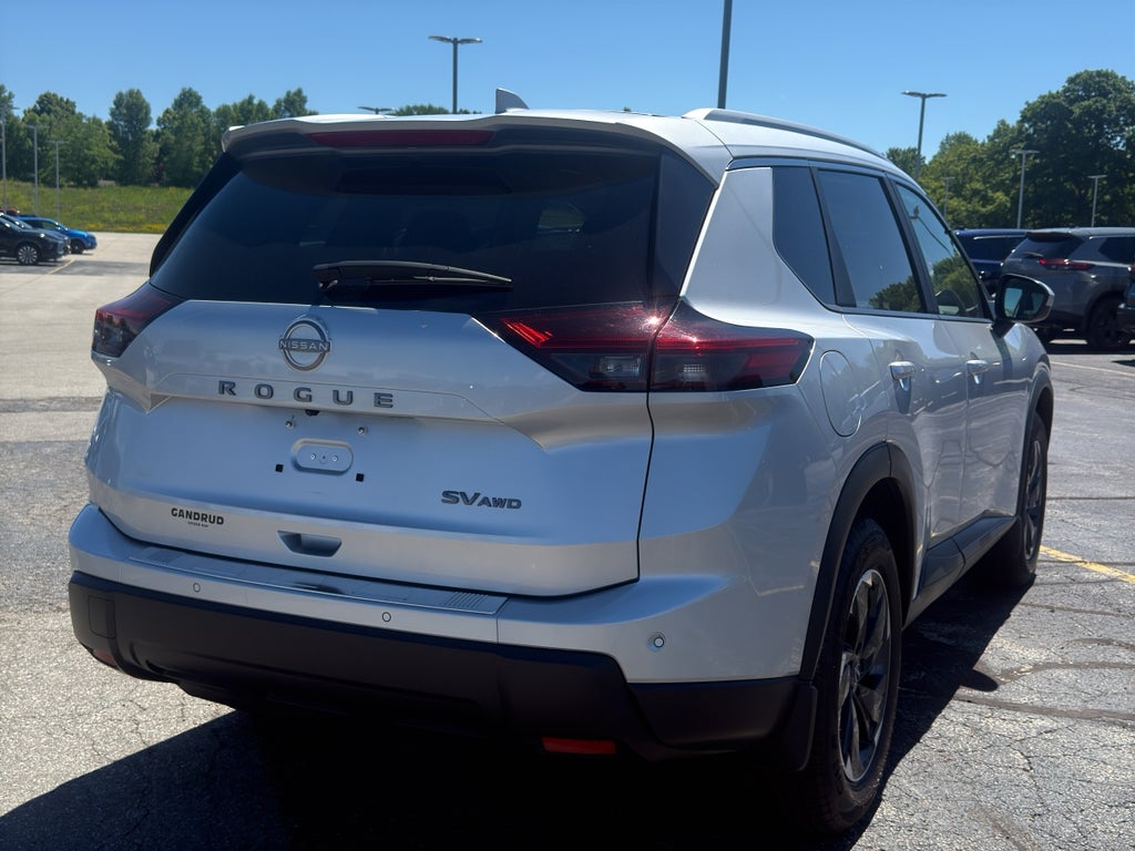 2024 Nissan Rogue AWD SV