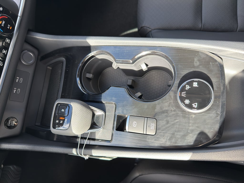 2026 Nissan Rogue AWD SV *Ltd Avail*