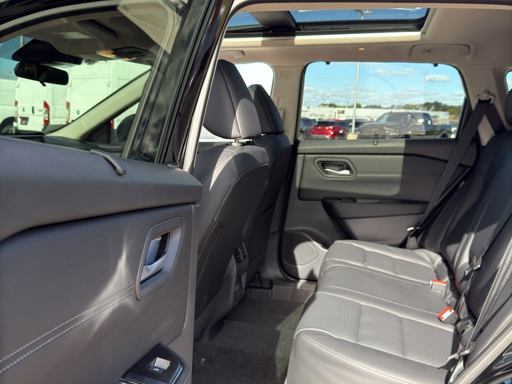 2026 Nissan Rogue AWD SV *Ltd Avail*