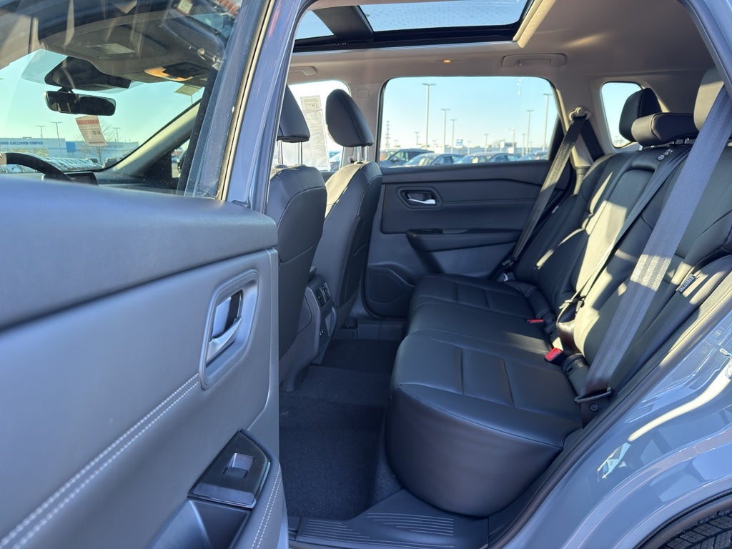 2026 Nissan Rogue 2026.5 AWD Dark Armor