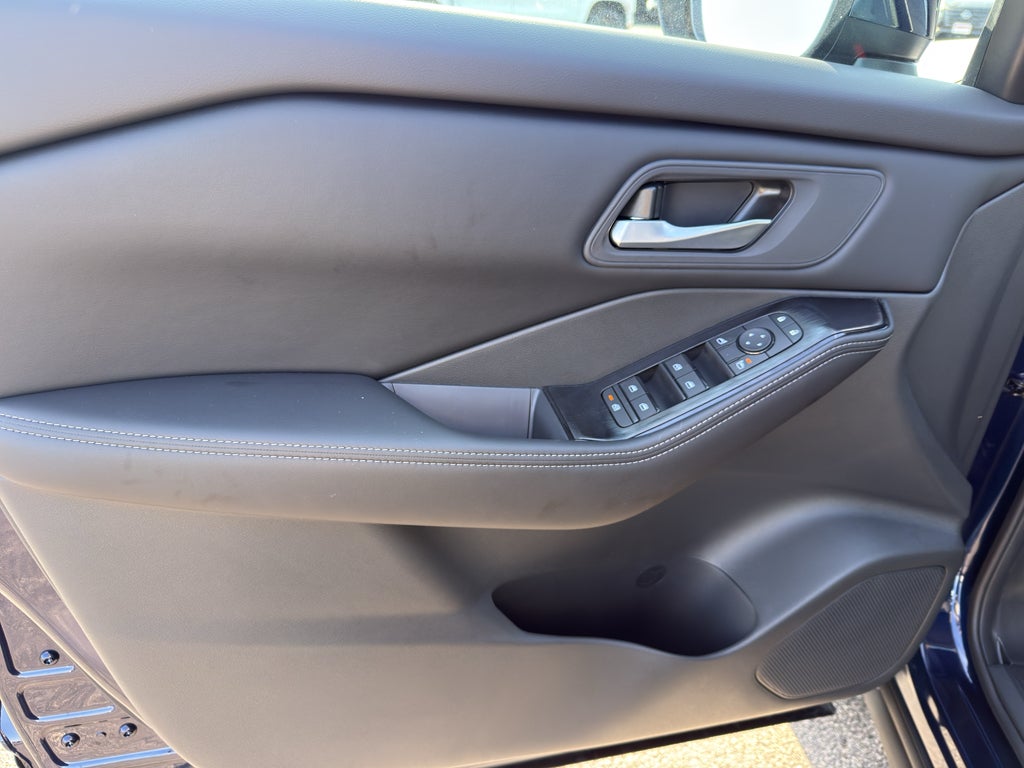 2026 Nissan Rogue 2026.5 AWD SV