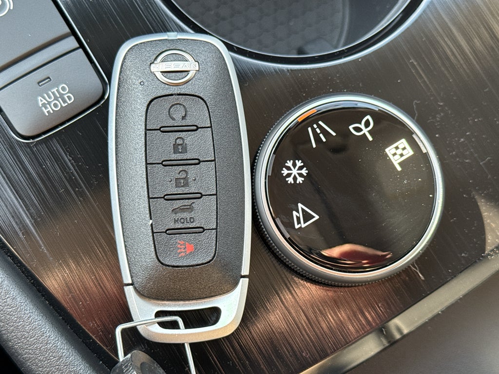 2026 Nissan Rogue 2026.5 AWD SV