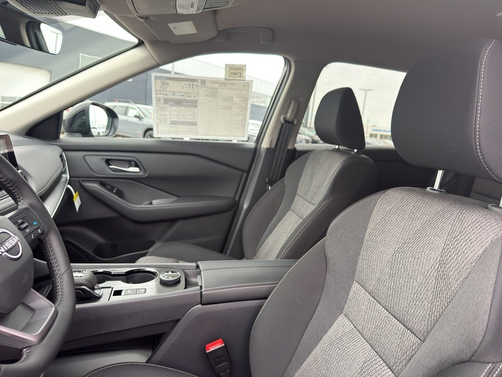 2026 Nissan Rogue 2026.5 AWD SV