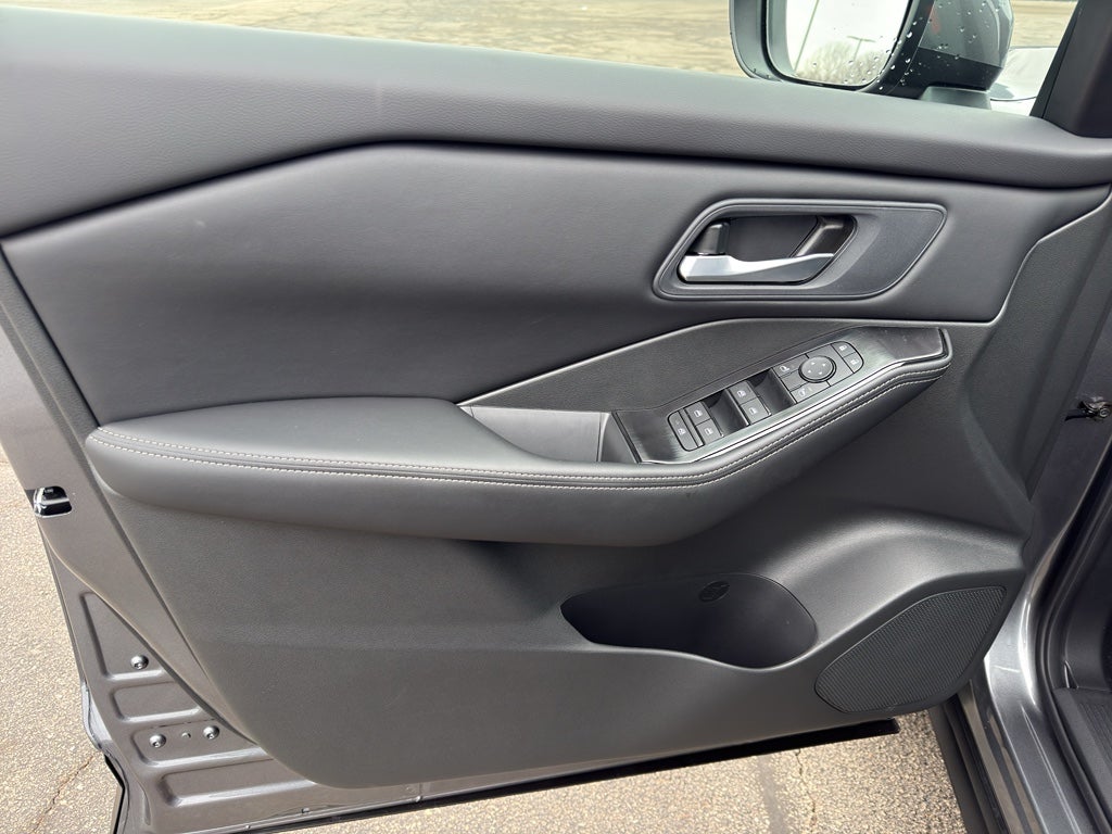 2026 Nissan Rogue 2026.5 AWD SV