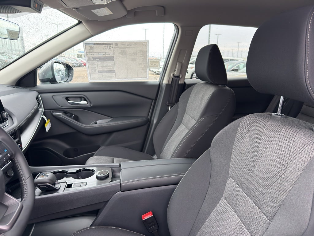 2026 Nissan Rogue 2026.5 AWD SV