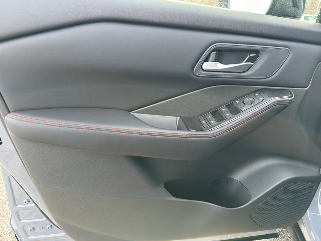 2026 Nissan Rogue 2026.5 AWD Rock Creek